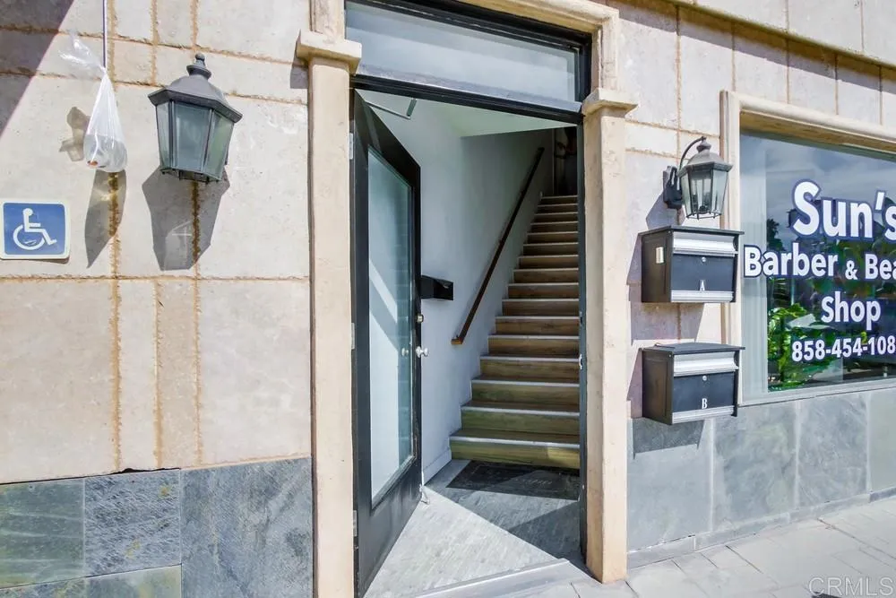 6782 La Jolla Blvd Unit: A