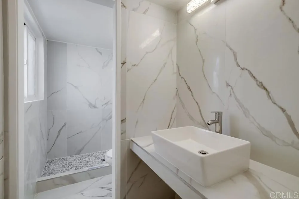 6782 La Jolla Blvd Unit: A