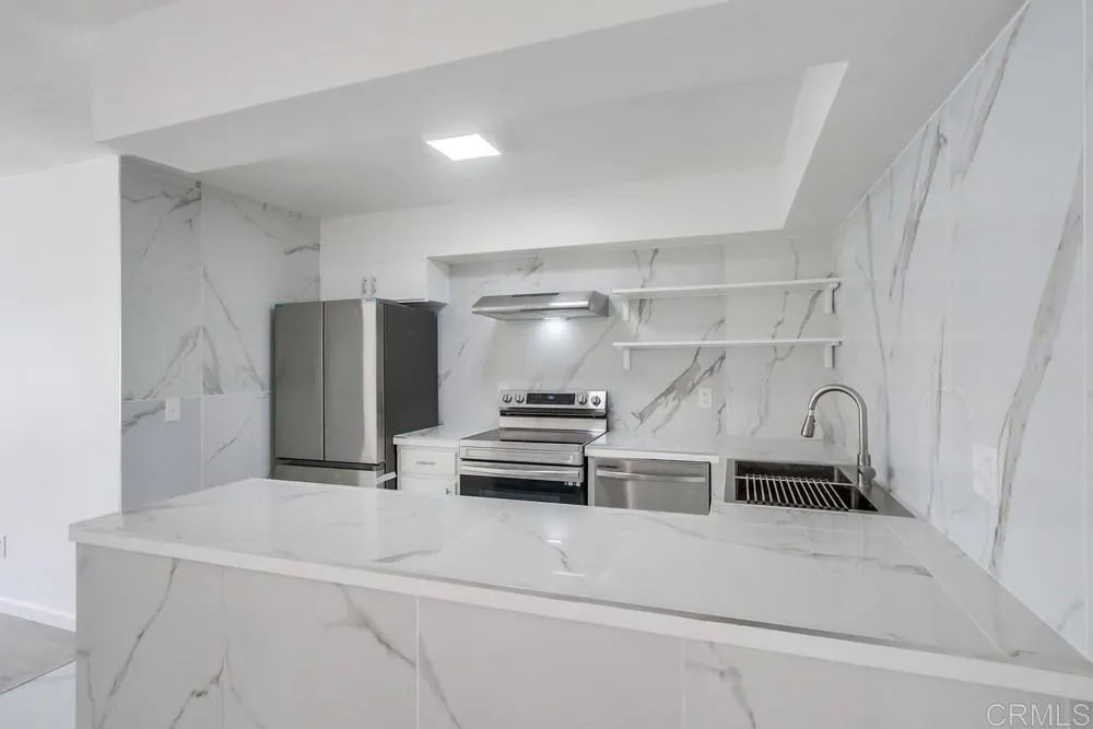6782 La Jolla Blvd Unit: A