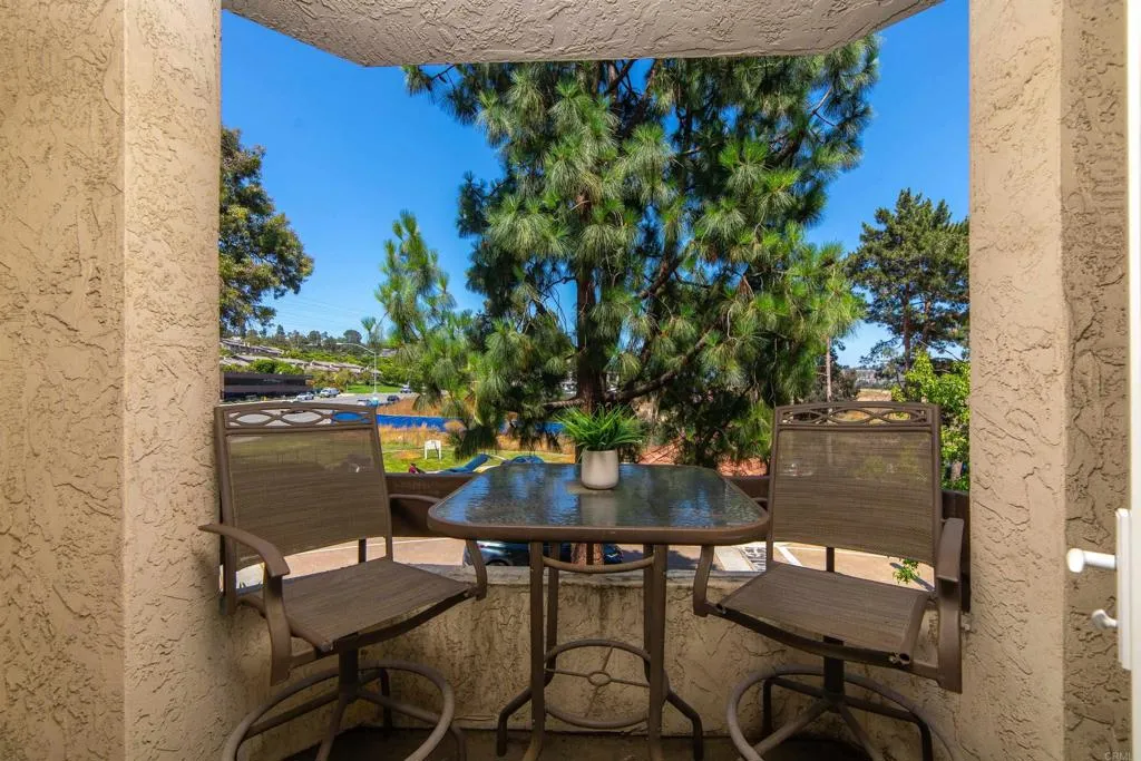 5845 Friars Road Unit 1212