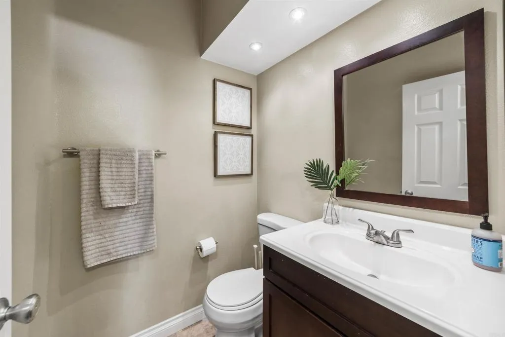 5845 Friars Road Unit 1212