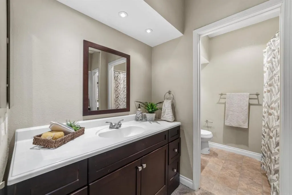 5845 Friars Road Unit 1212