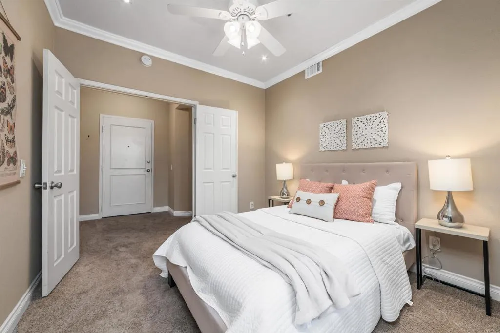 5845 Friars Road Unit 1212