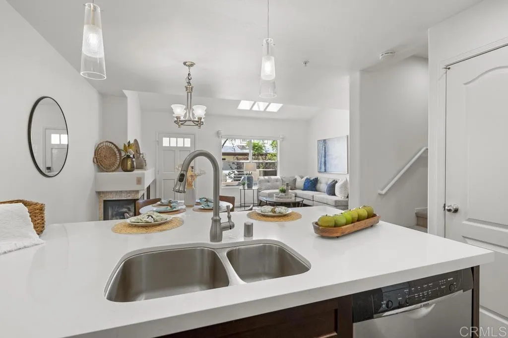 12608 Carmel Country Rd. Unit 34