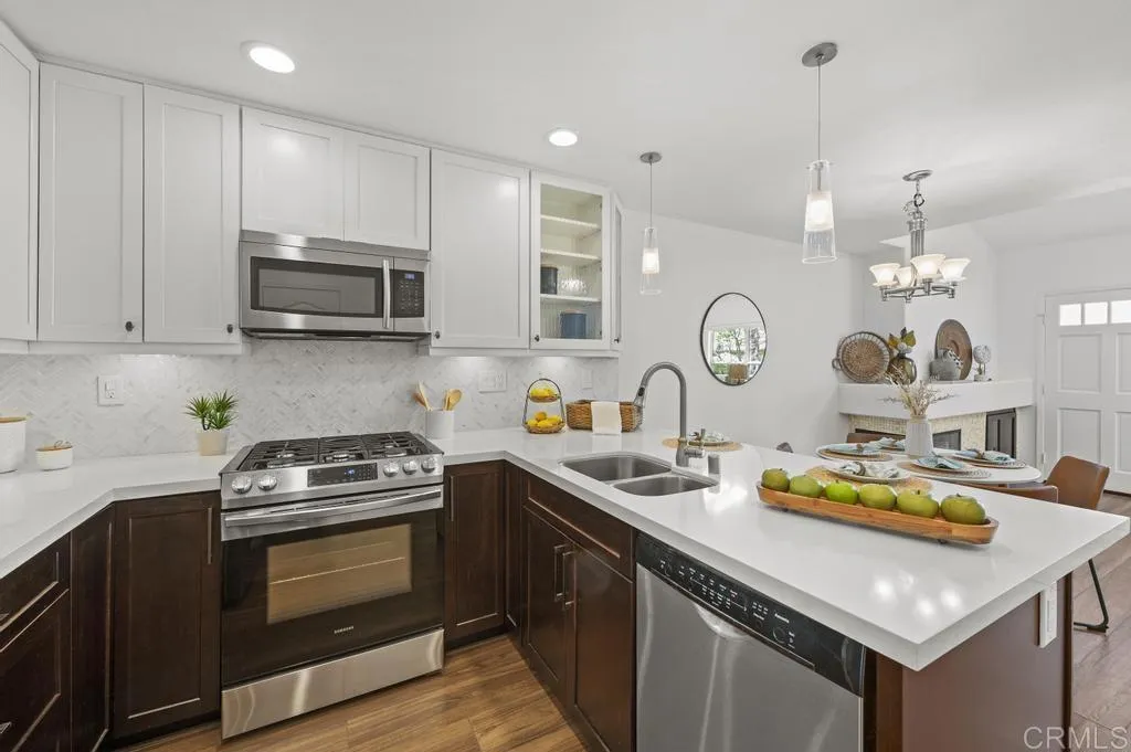 12608 Carmel Country Rd. Unit 34