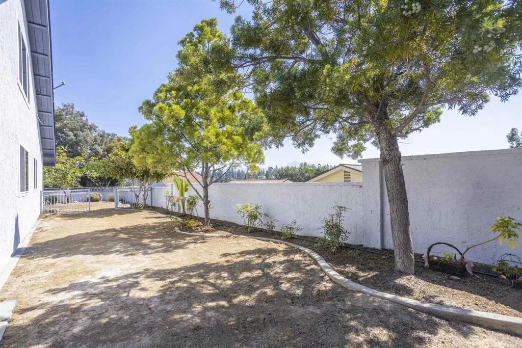 11459 Escoba Place