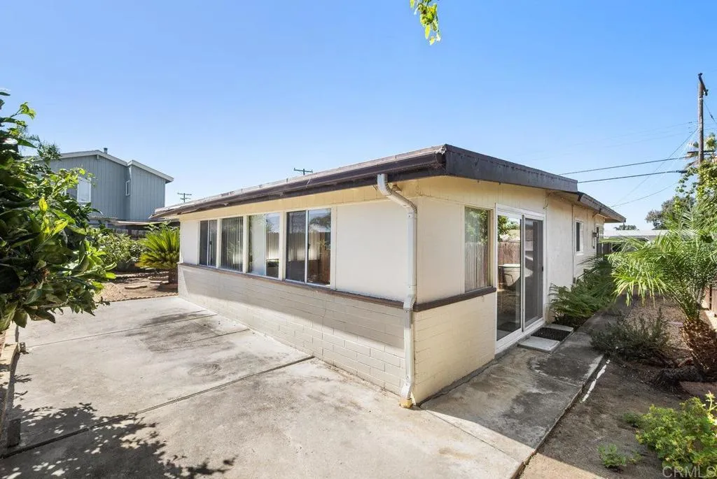 4473 Rolfe Road