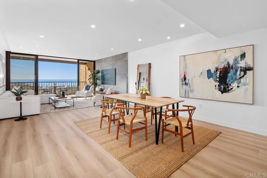 2500 Torrey Pines Rd Unit 1201