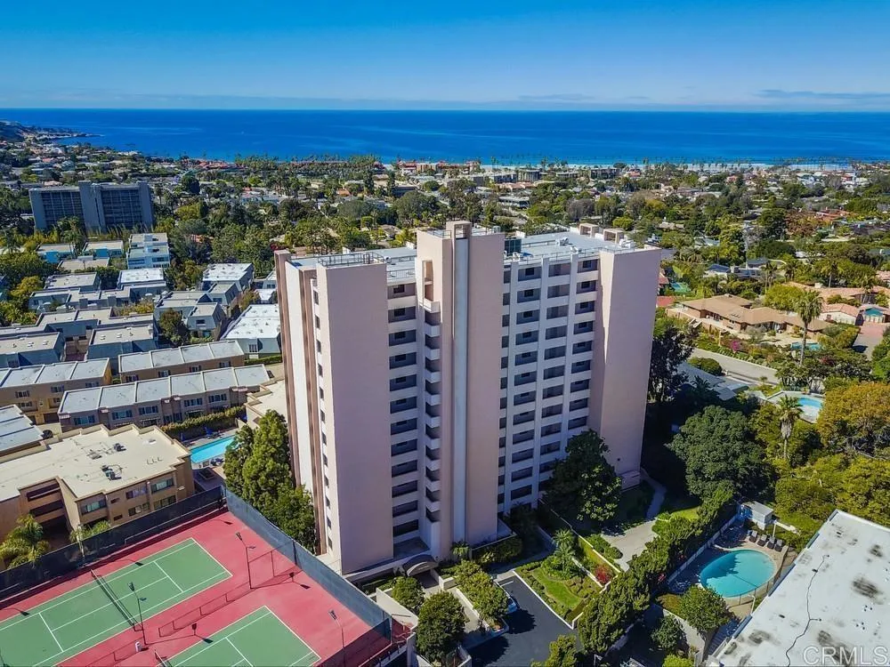 2500 Torrey Pines Rd Unit 1201
