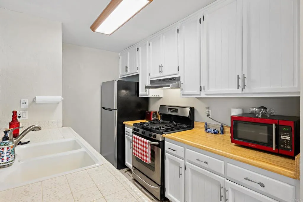 9905 Mission Gorge Road Unit 3