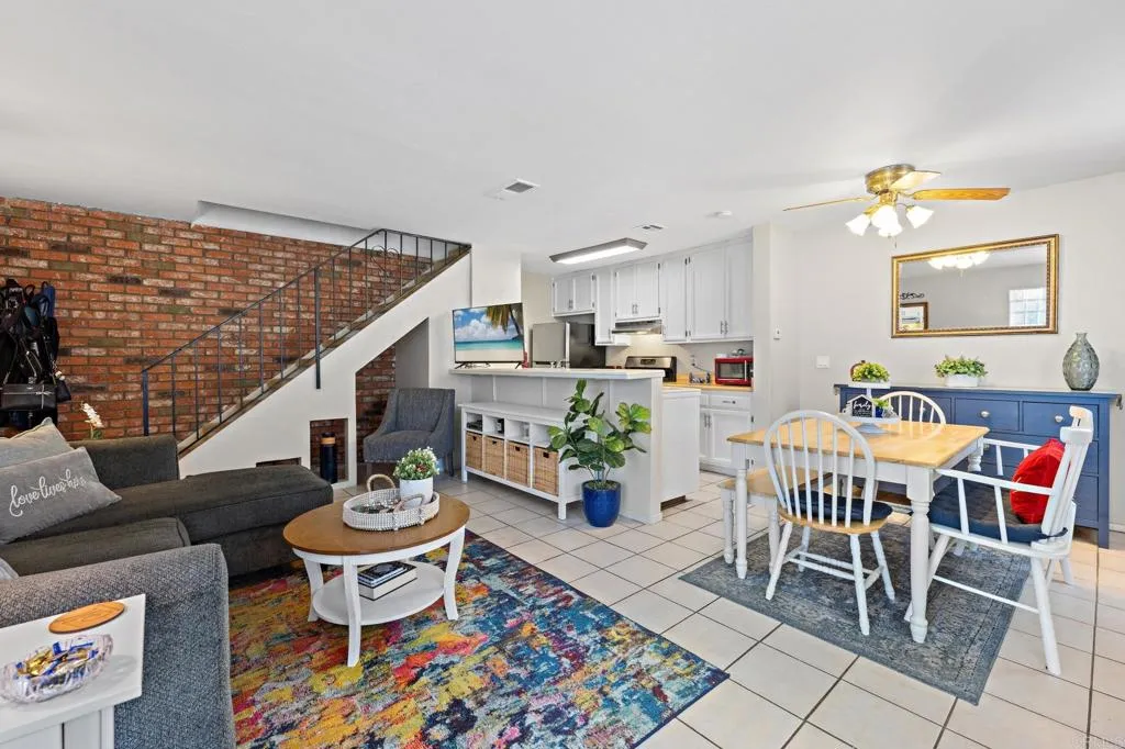 9905 Mission Gorge Road Unit 3