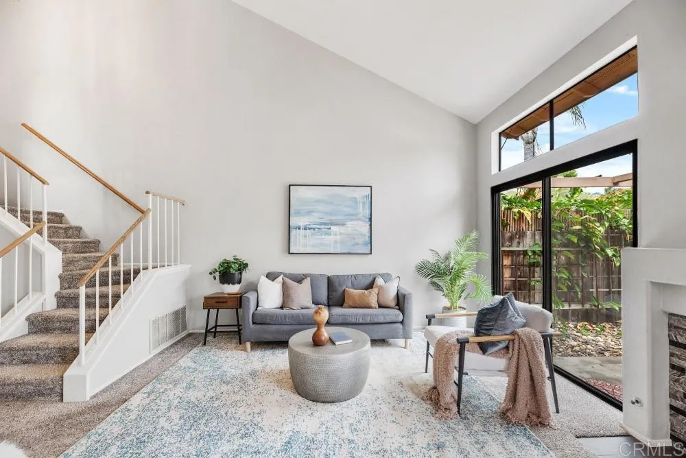 12591 Caminito Mira Del Mar