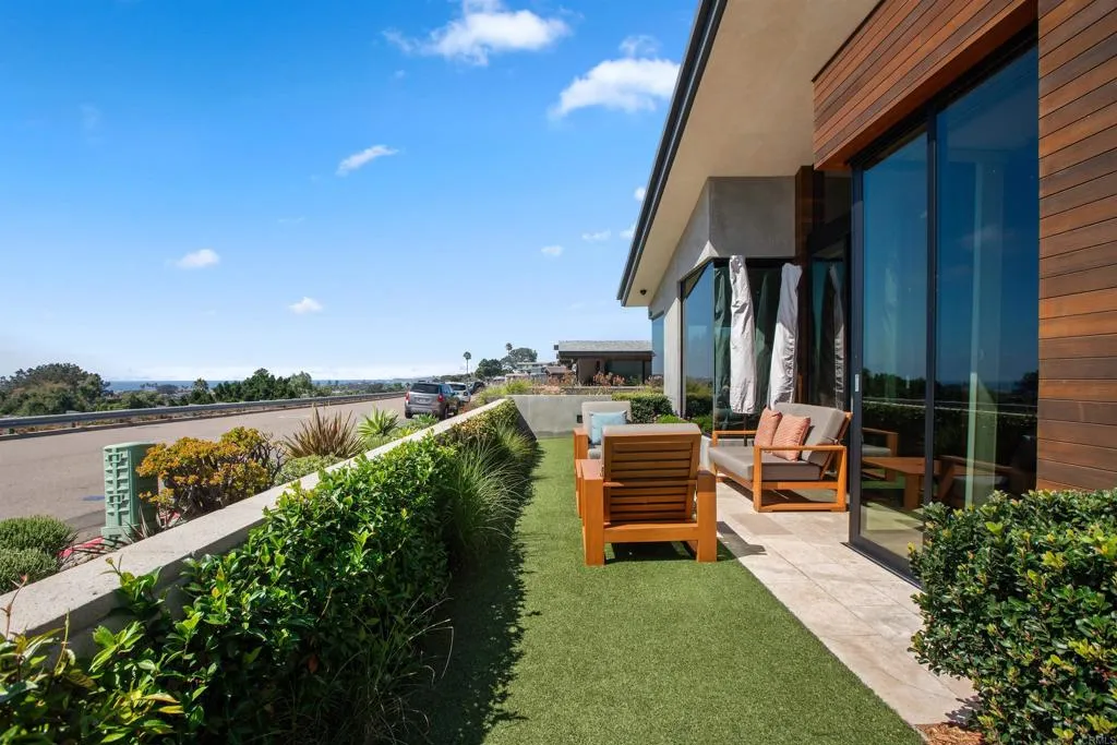 770 W Solana Circle