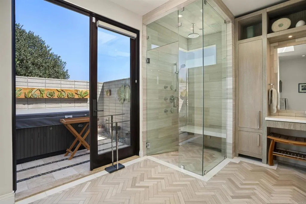 770 W Solana Circle