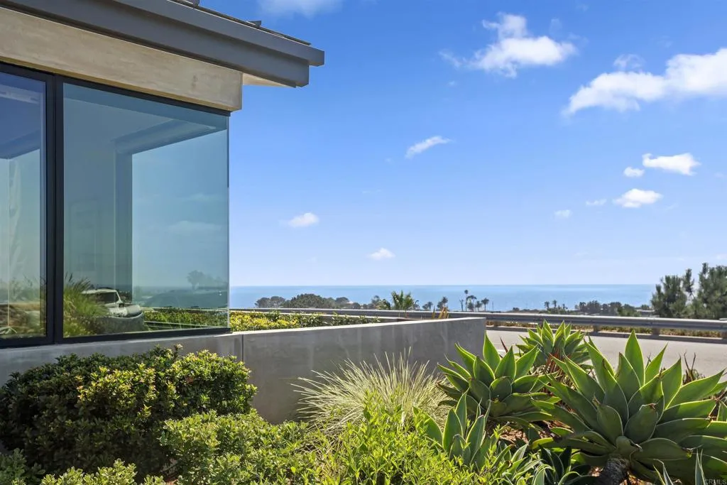 770 W Solana Circle