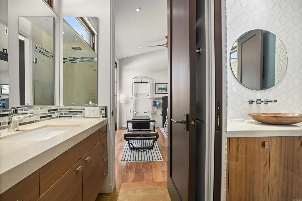 770 W Solana Circle