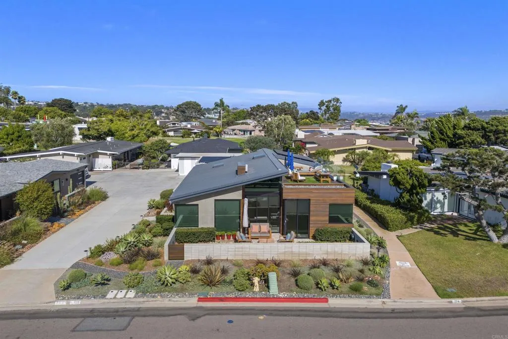 770 W Solana Circle