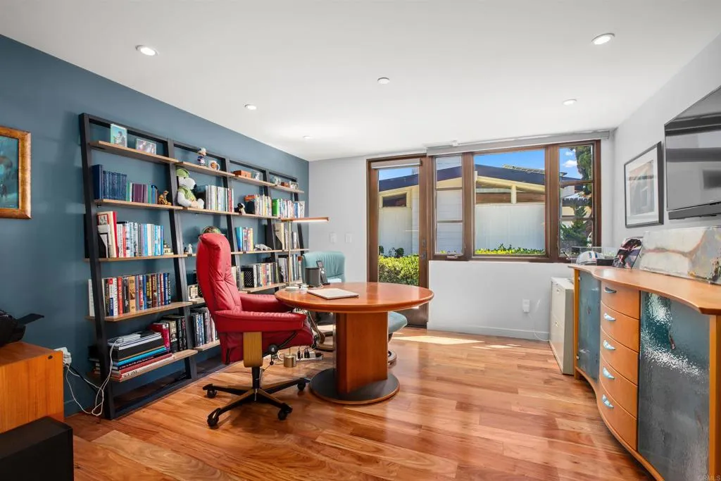 770 W Solana Circle