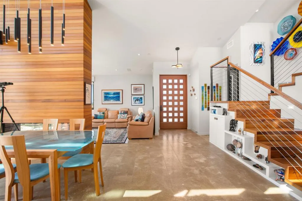 770 W Solana Circle
