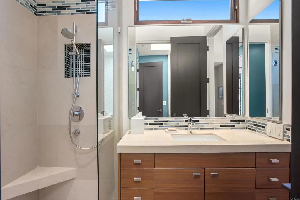 770 W Solana Circle