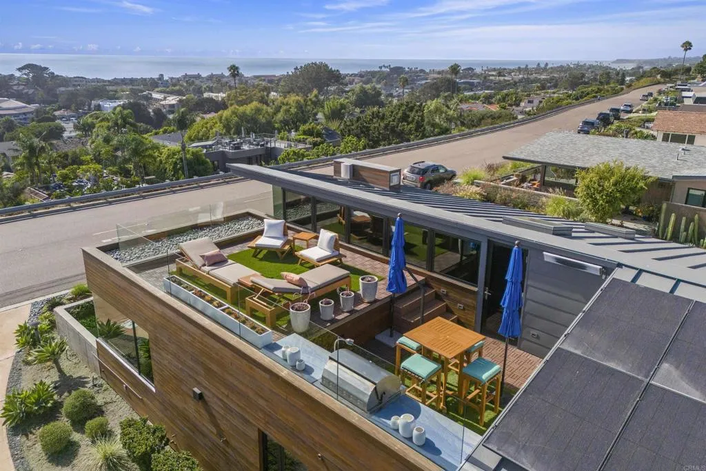 770 W Solana Circle