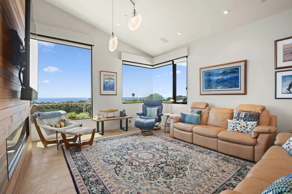 770 W Solana Circle