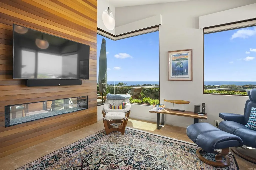 770 W Solana Circle