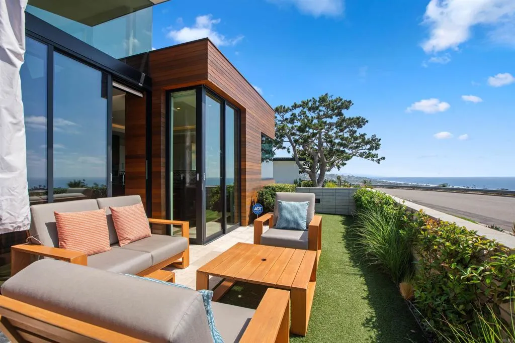 770 W Solana Circle