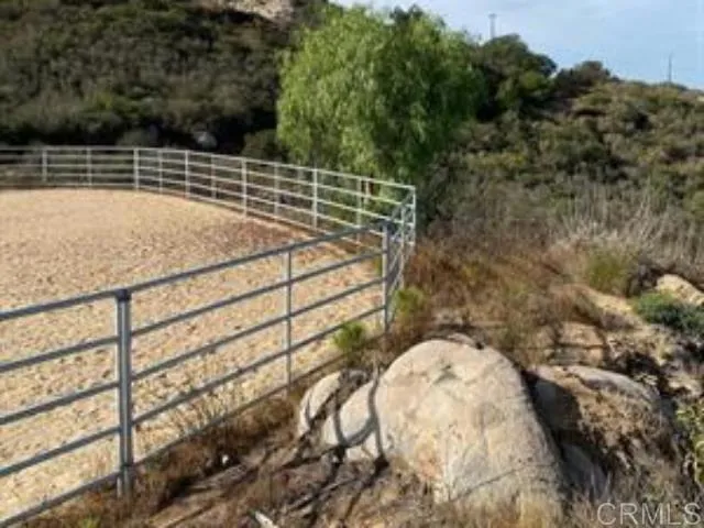 0 Muth Valley