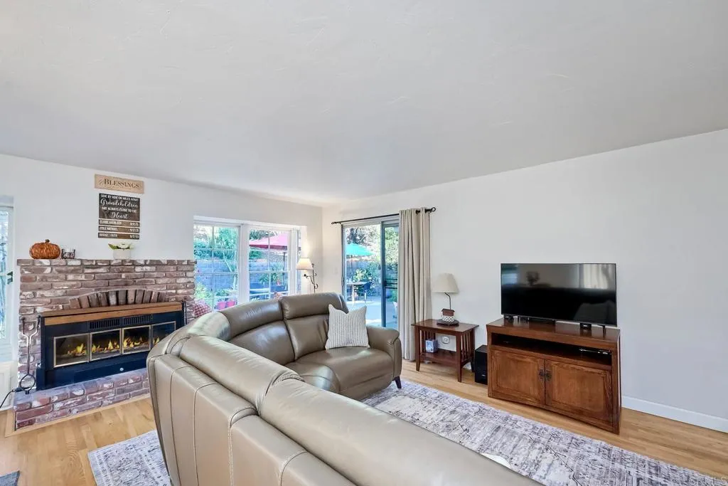 4914 Elsa Road