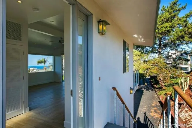 447 E Cliff
