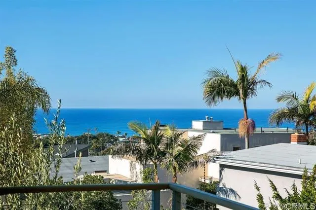 447 E Cliff