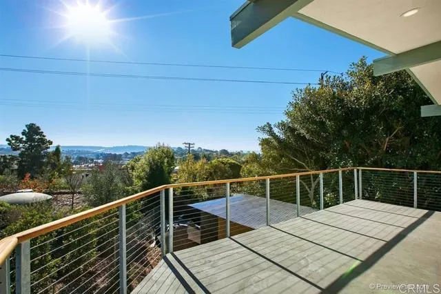 447 E Cliff