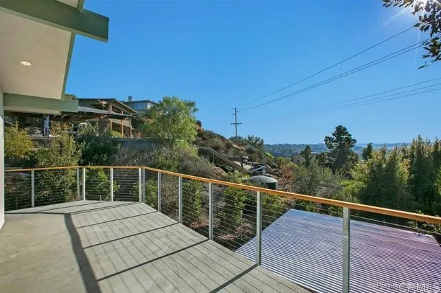 447 E Cliff