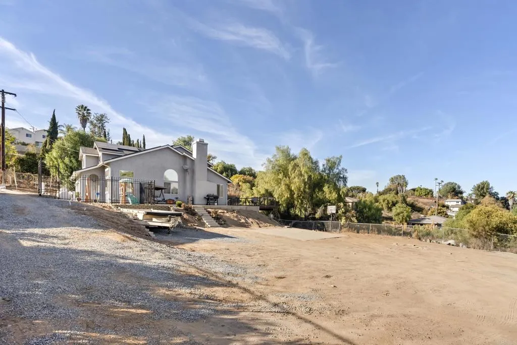 8815 Almond Road