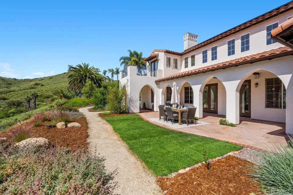 17625 Butterfield Trail