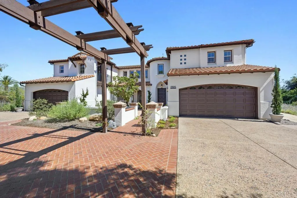 17625 Butterfield Trail