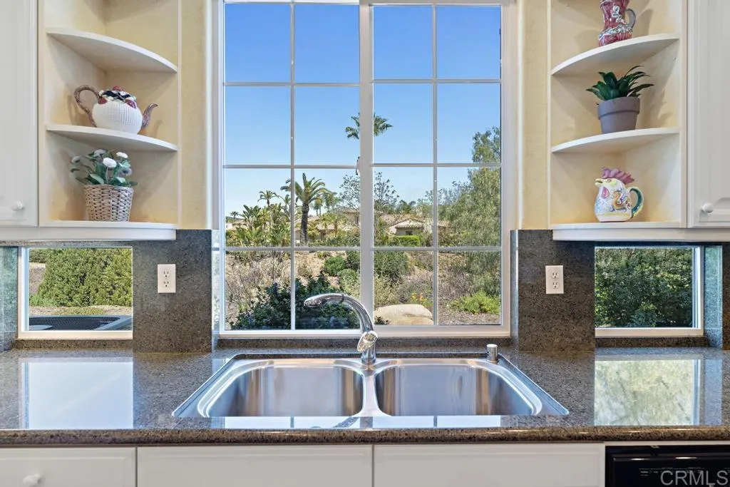 17625 Butterfield Trail