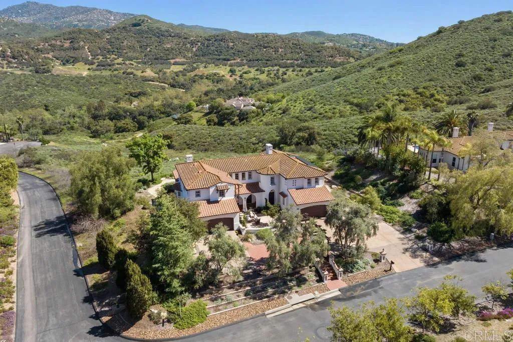 17625 Butterfield Trail