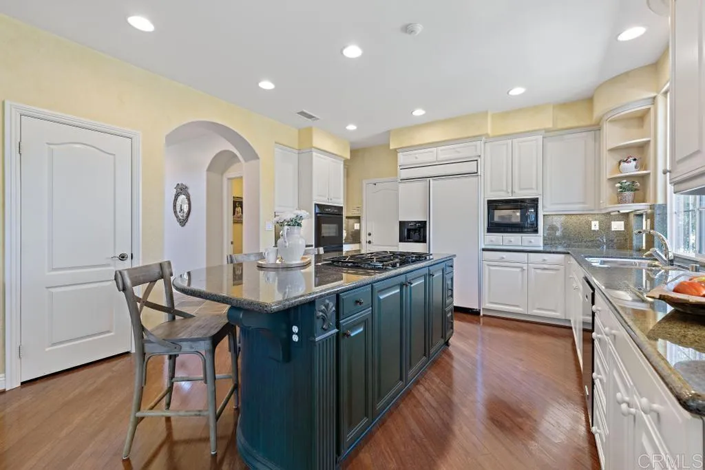 17625 Butterfield Trail