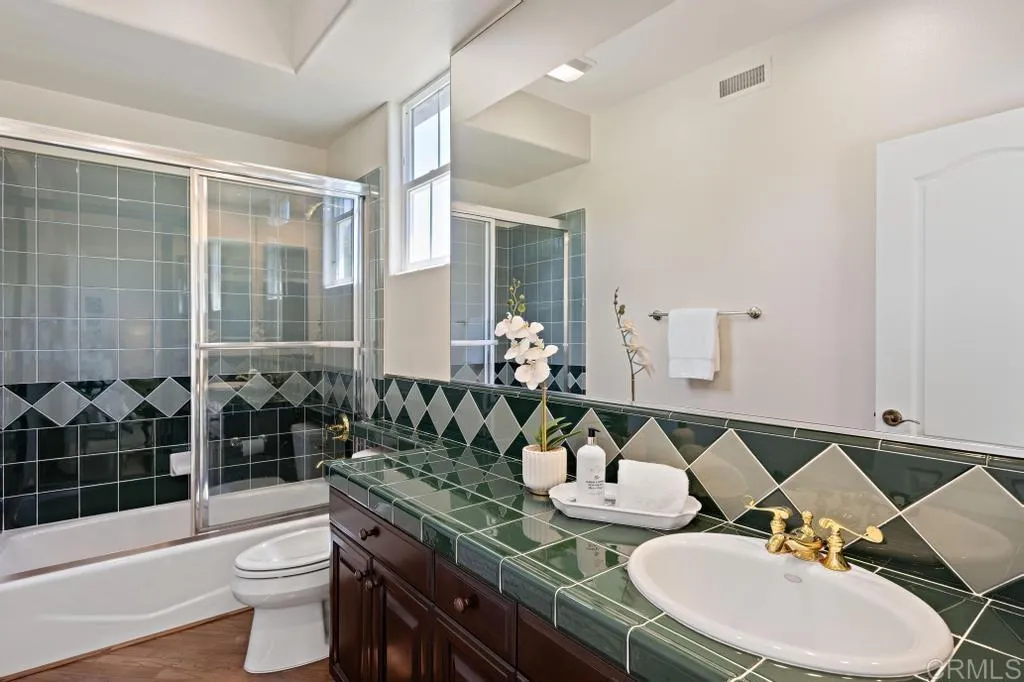17625 Butterfield Trail