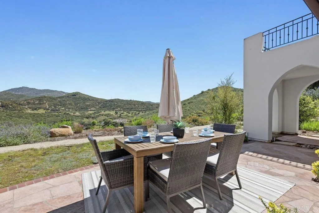 17625 Butterfield Trail