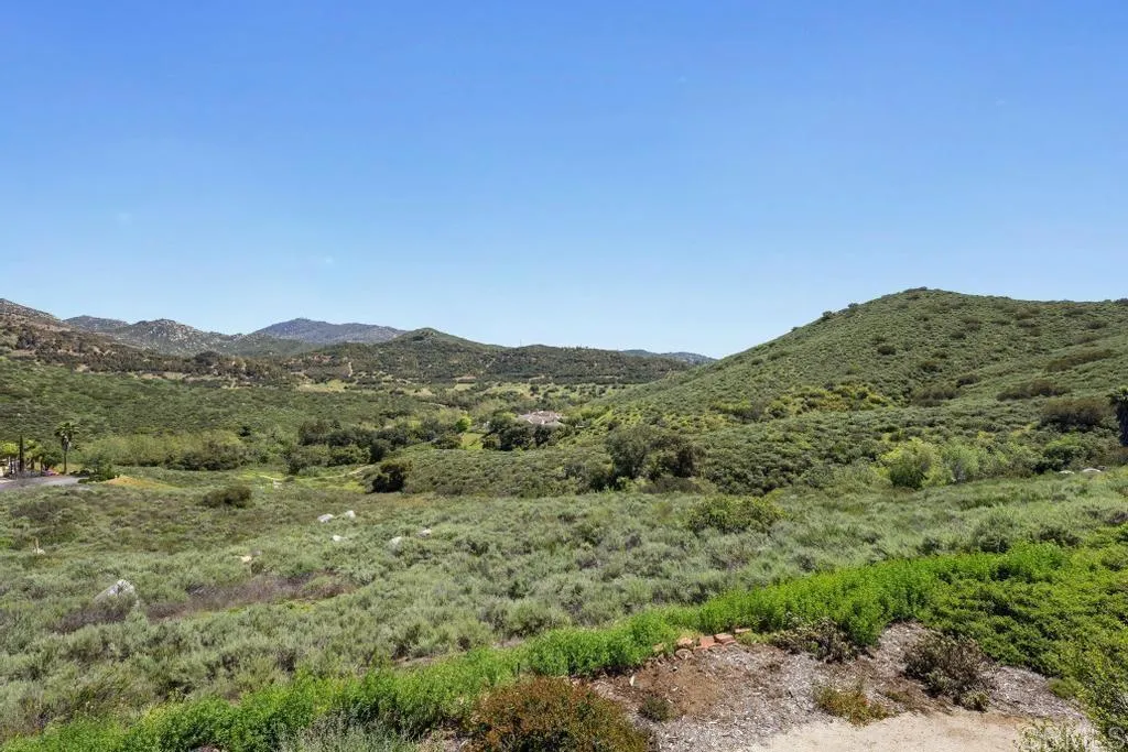 17625 Butterfield Trail