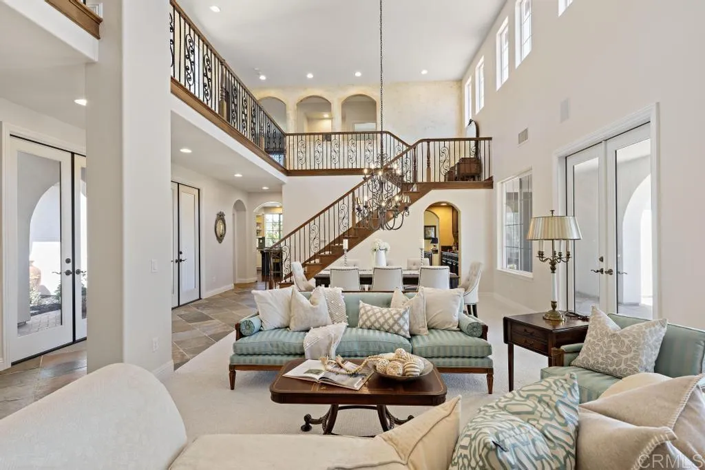 17625 Butterfield Trail