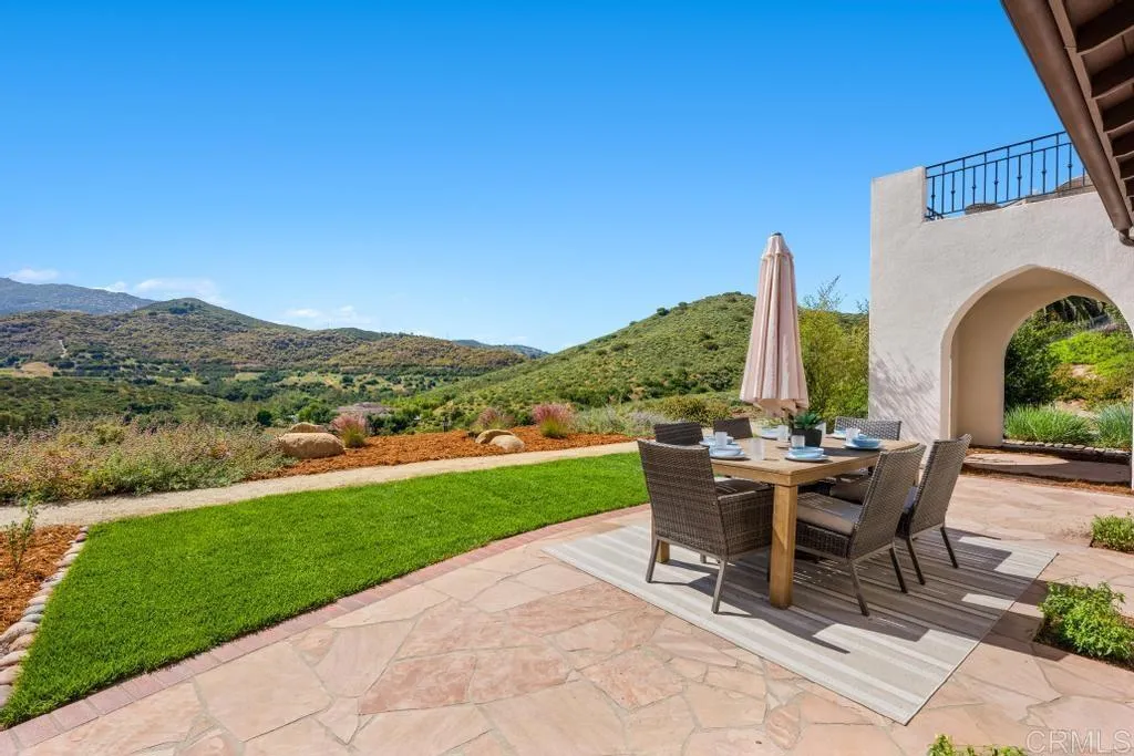 17625 Butterfield Trail