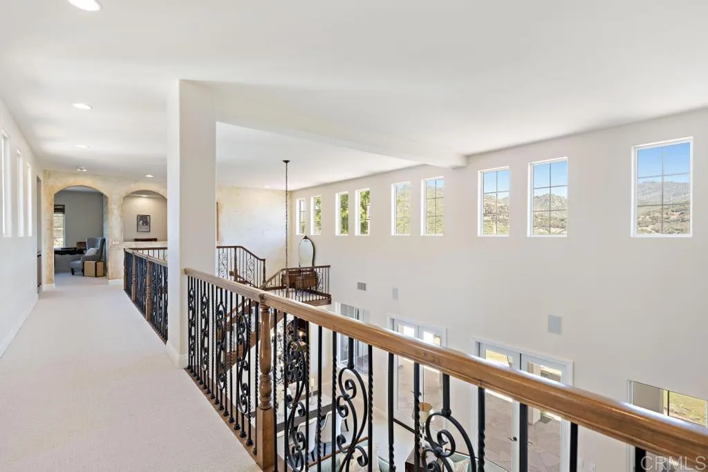 17625 Butterfield Trail