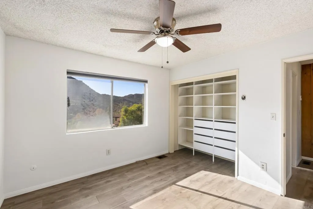 133 Hudson Ln