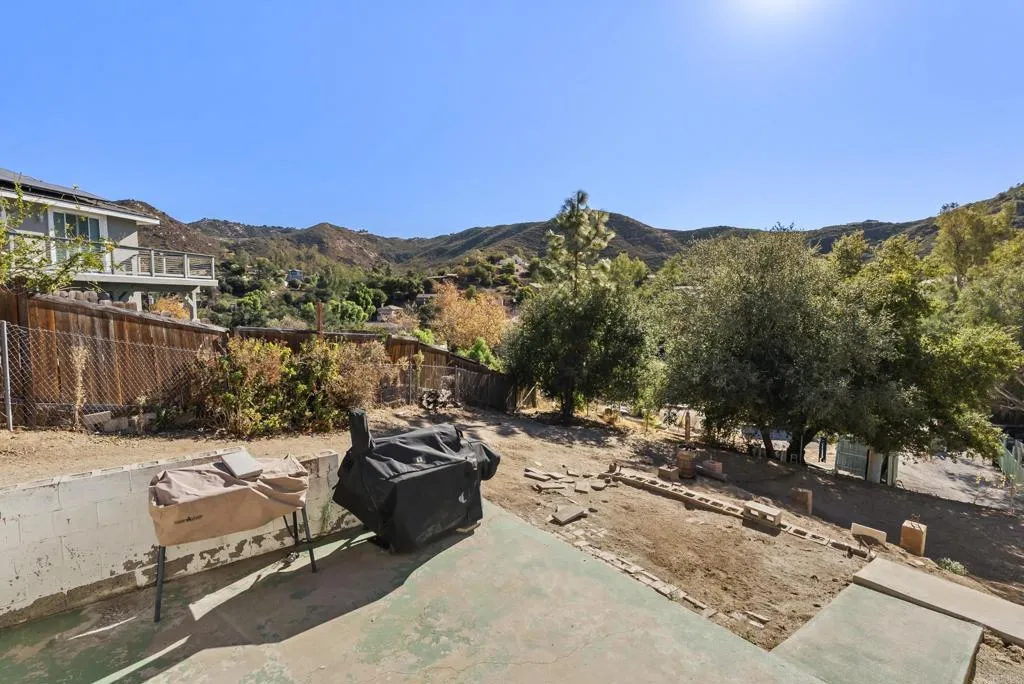 133 Hudson Ln