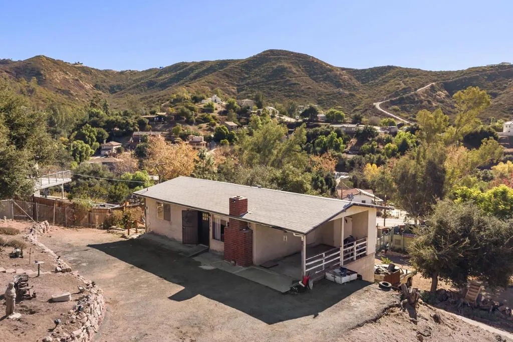 133 Hudson Ln