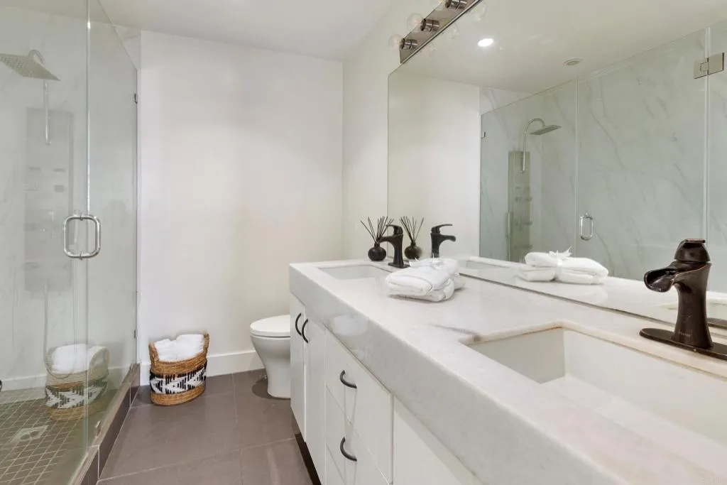 321 N Oakhurst Drive Unit 302